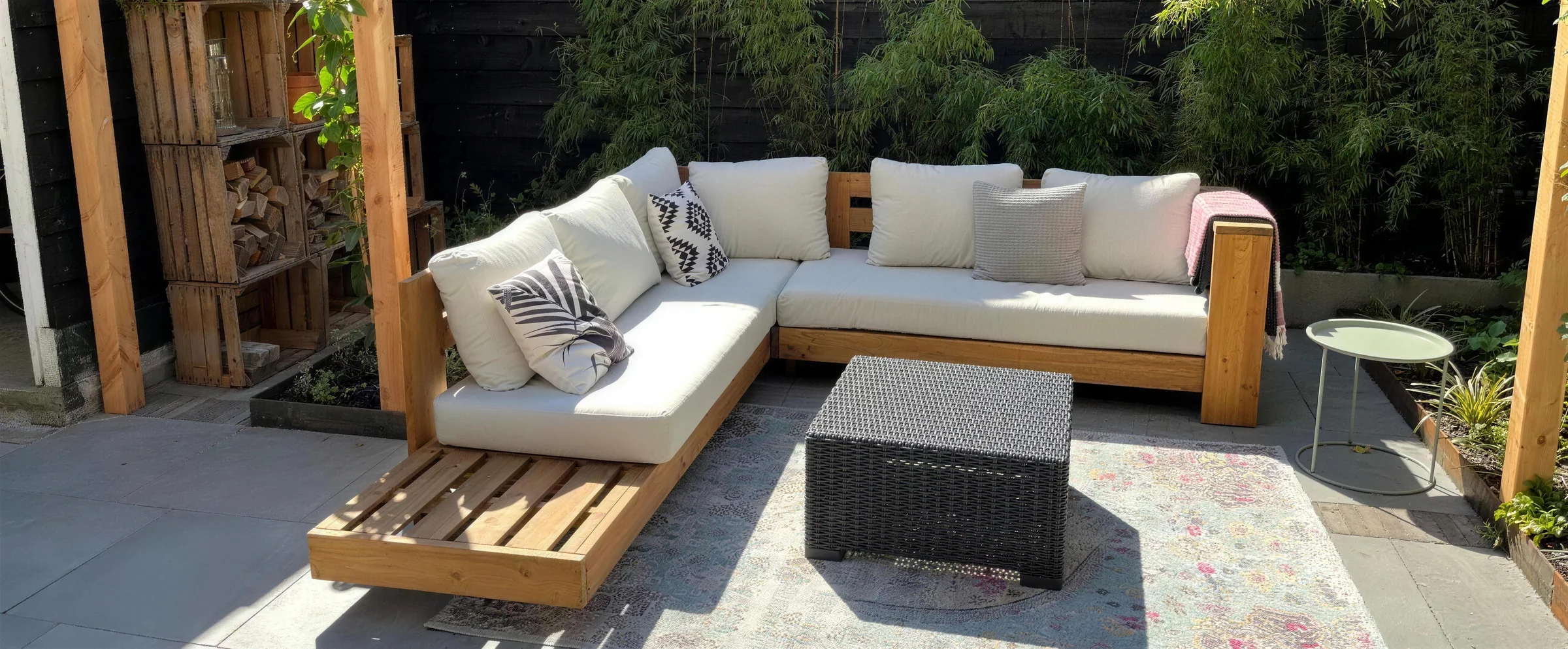 Vernieuwde tuin met nieuw terras en borders